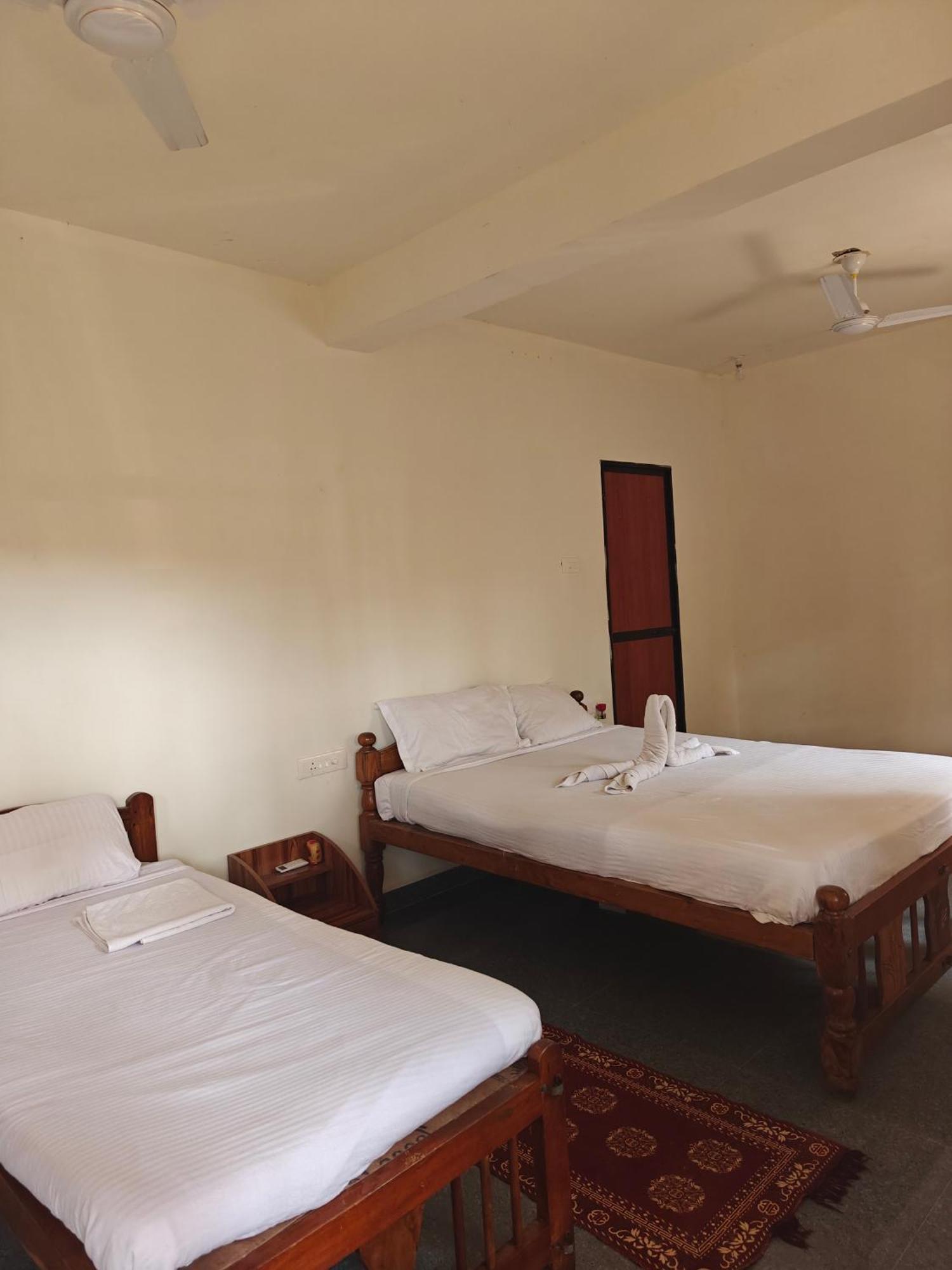 Guest House Rococo Pelton Palolem Beach Canacona Extérieur photo