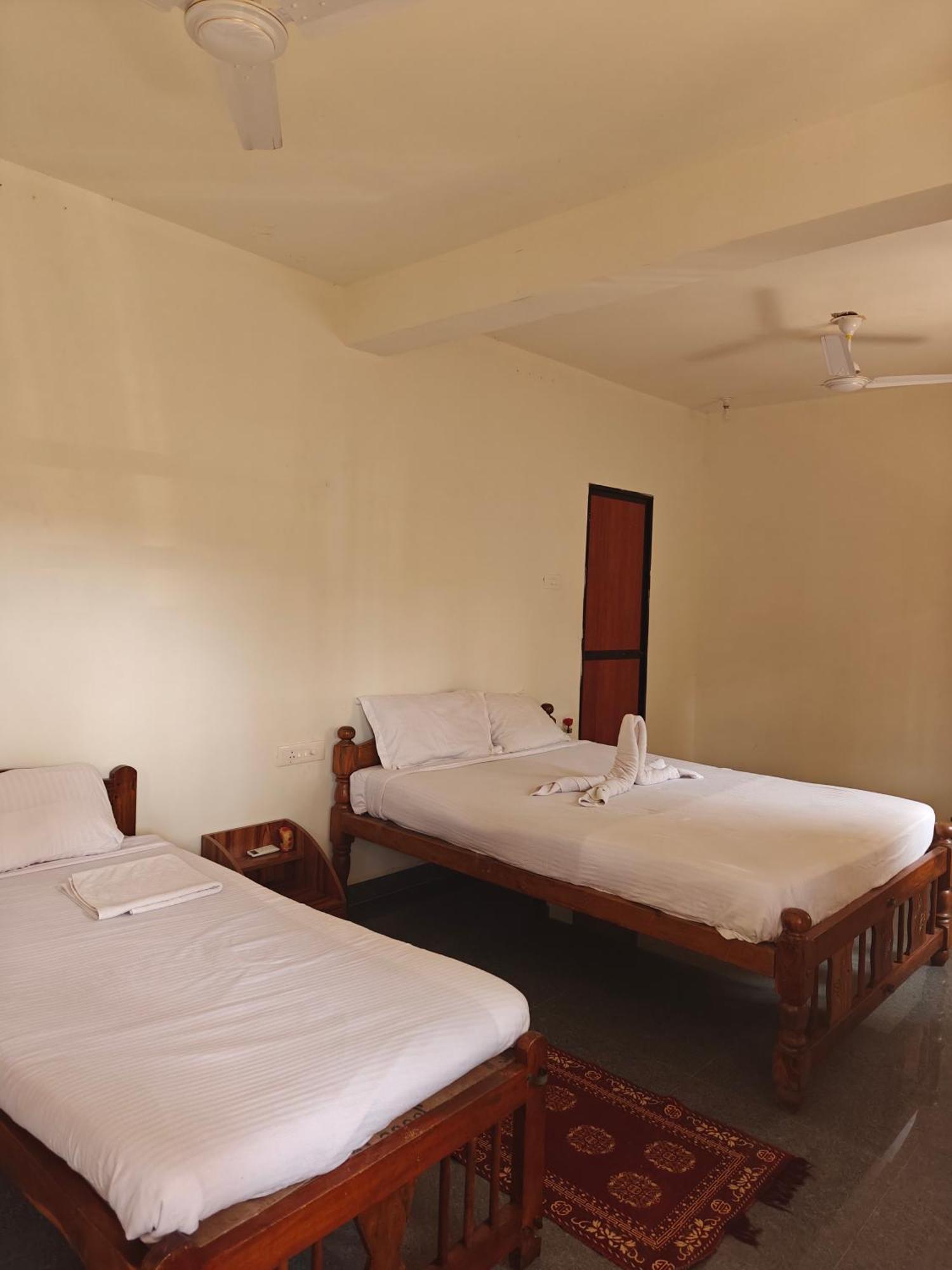 Guest House Rococo Pelton Palolem Beach Canacona Extérieur photo
